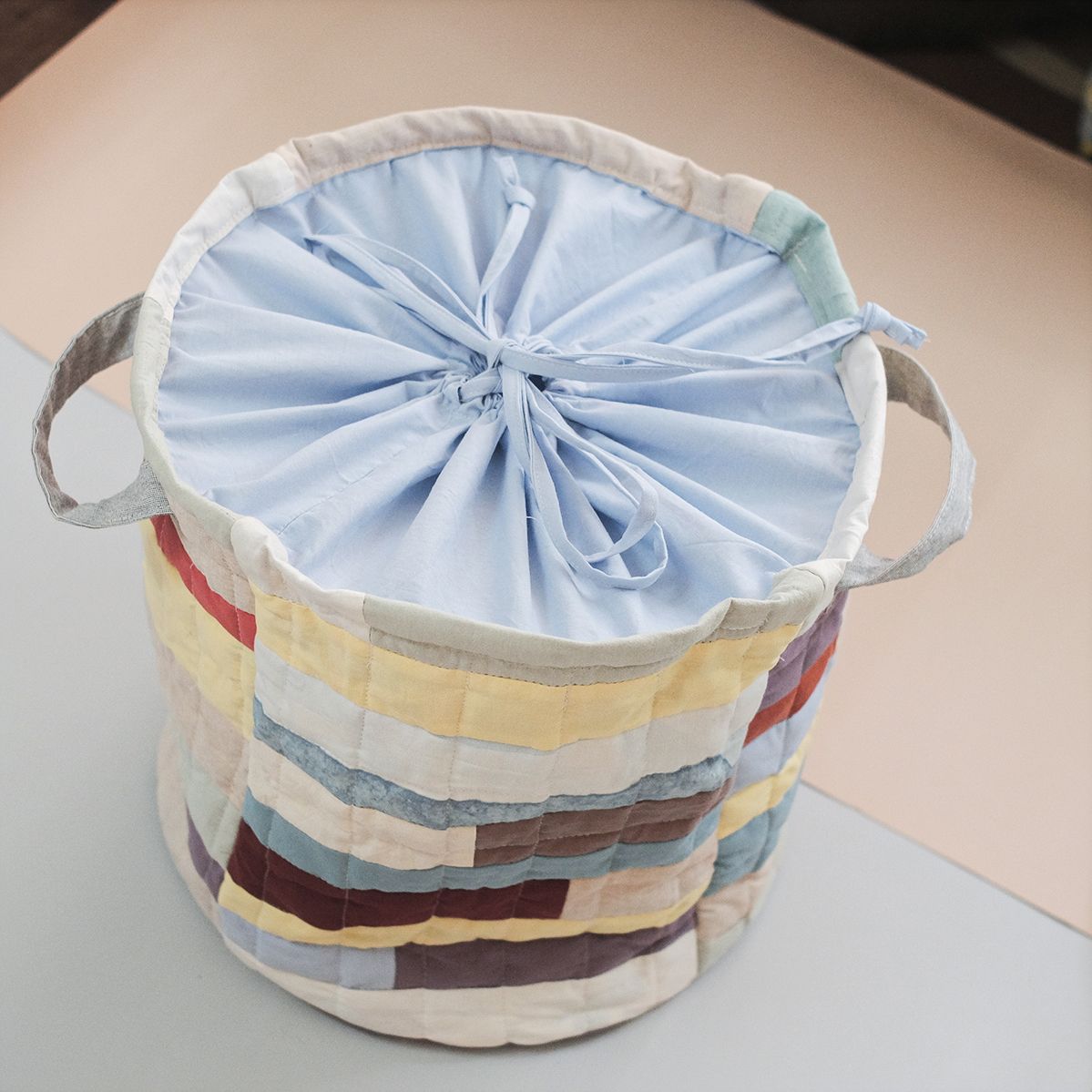 Sọt đựng đồ ghép vải dây rút 30L | Patchwork string Bucket bag | CHOI UPCYCLE | READY TO SHIP