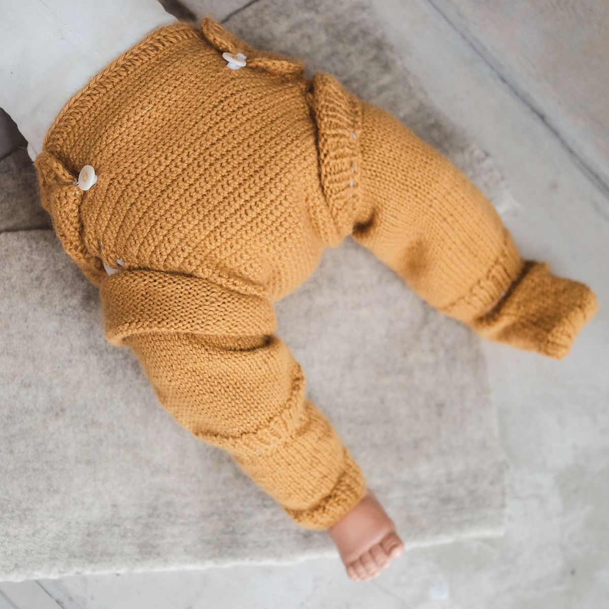 CHOI KNITTED Tất ống Alpaca Yellow