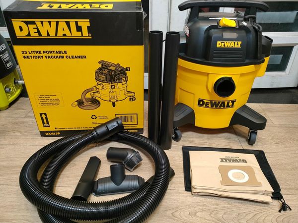 Máy hút bụi 3 chức năng ướt/khô/thổi Dewalt - DXV23P - 23L