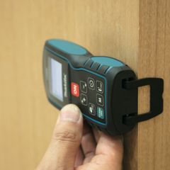 80m Máy đo khoảng cách laser Makita LD080P