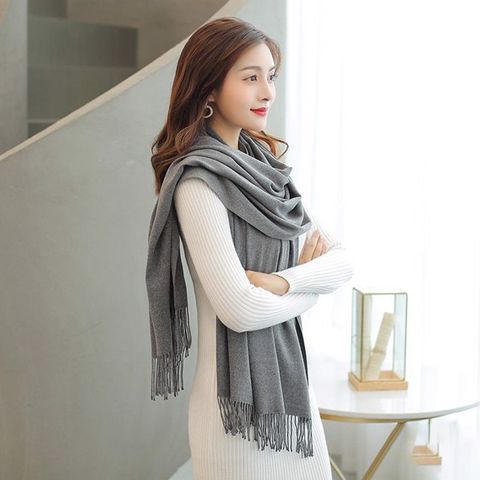 Quà tặng sinh nhật cho mẹ nên tặng gì -  Khăn Choàng Cổ Len Dạ Màu Ghi Xám Trơn - Cashmere - 200x60cm - Mã KC081