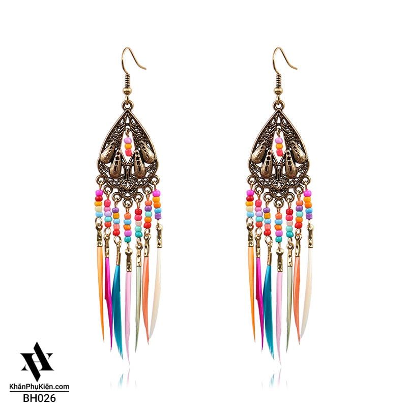 Bông Tai Boho Phong Cách Thổ Cẩm Vintage (Bohemian) Hình Elip phối Lông Chim Nhiều Màu - Mã BB026