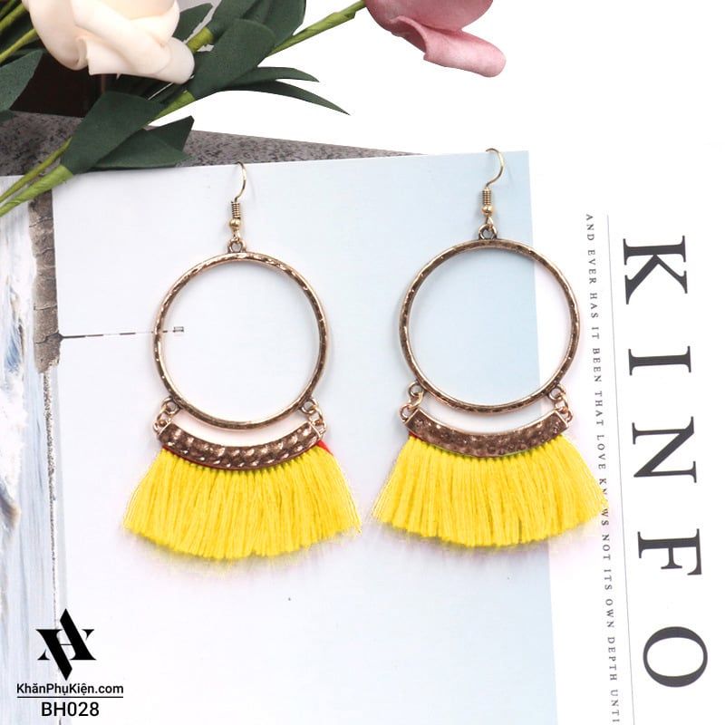 Bông Tai Boho Phong Cách Thổ Cẩm Vintage (Bohemian) Hình Tròn Tua Rua Màu Vàng - Mã BB028