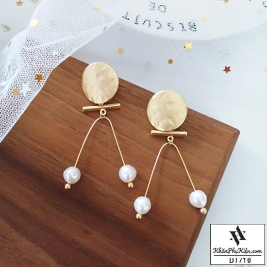 Bông Tai Form Lớn Phối Đuôi Ngọc Trai Mạ Vàng - Mã BT710