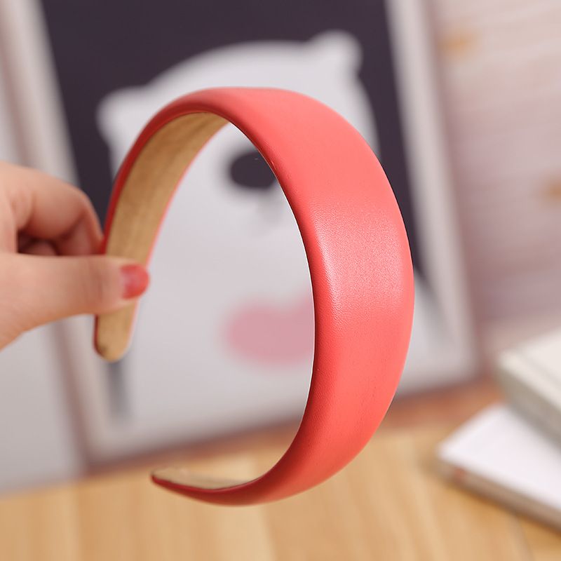 Mấn Áo Dài, Mấn Đội Đầu Cách Tân Cài Tóc Da PU Màu Đỏ - Mã CT661