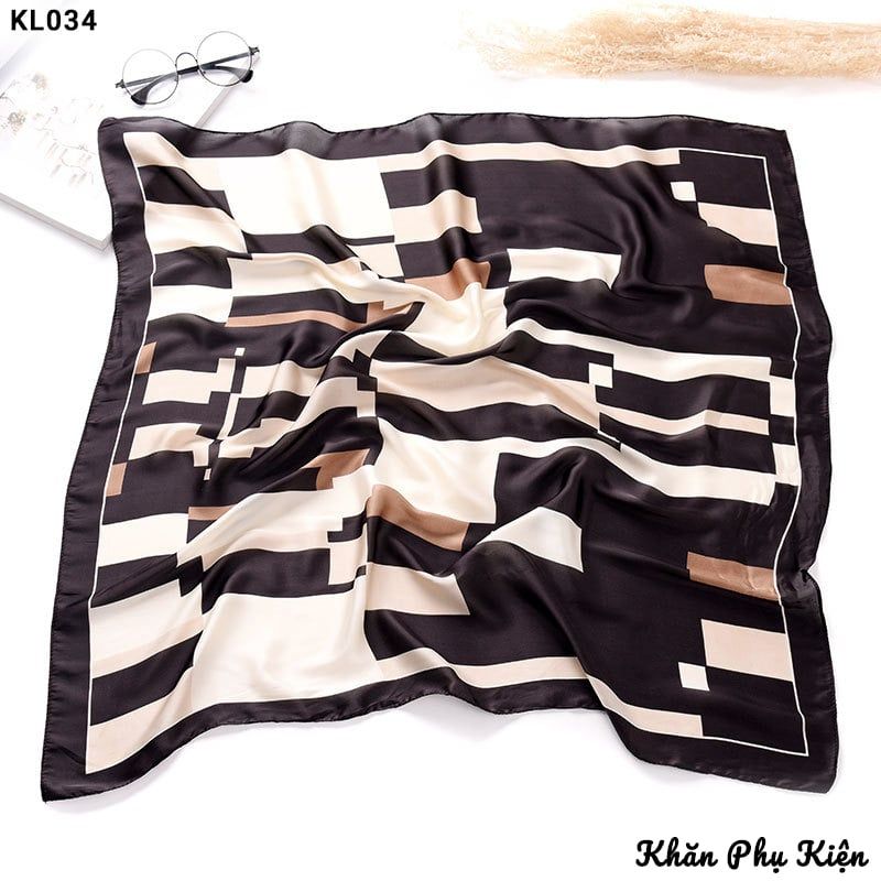Khăn Quàng Cổ Lụa Họa Tiết Kẻ Ô Màu Đen, Be - Mã KL034