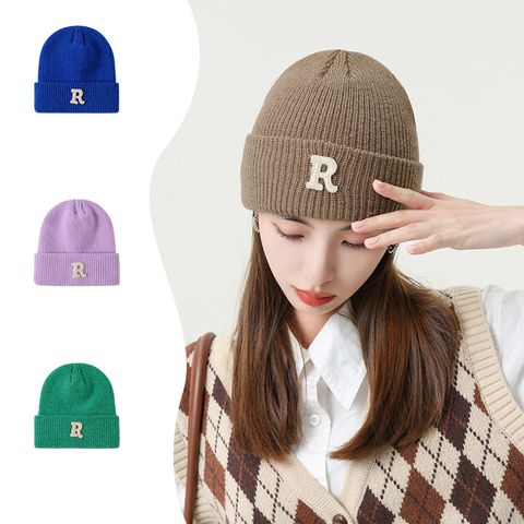 Mũ nón len họa tiết chữ R cho nữ Hàn Quốc trùm đầu giữ ấm phong cách ulzzang đẹp thích hợp với thời tiết lạnh LAGU Khăn Phụ Kiện