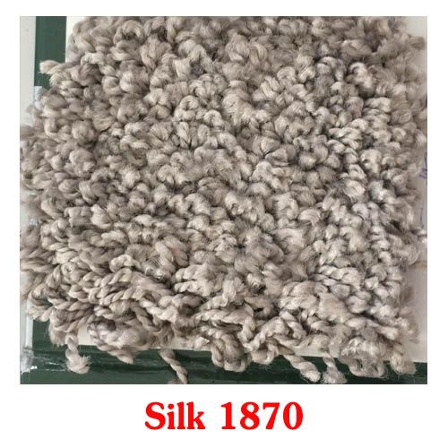 Thảm trải phòng ngủ màu bạc SALON UAE SILK 1870