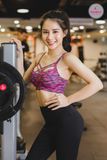 Quần cạp cao nữ tập gym