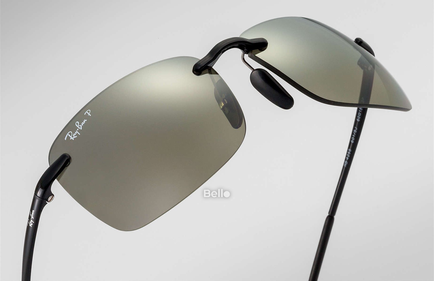 RB4255 601/5J Kính râm Ray-Ban chính hãng Ray-Ban Chromance Gọng màu đen, mắt tráng gương bạc polarized chromance
