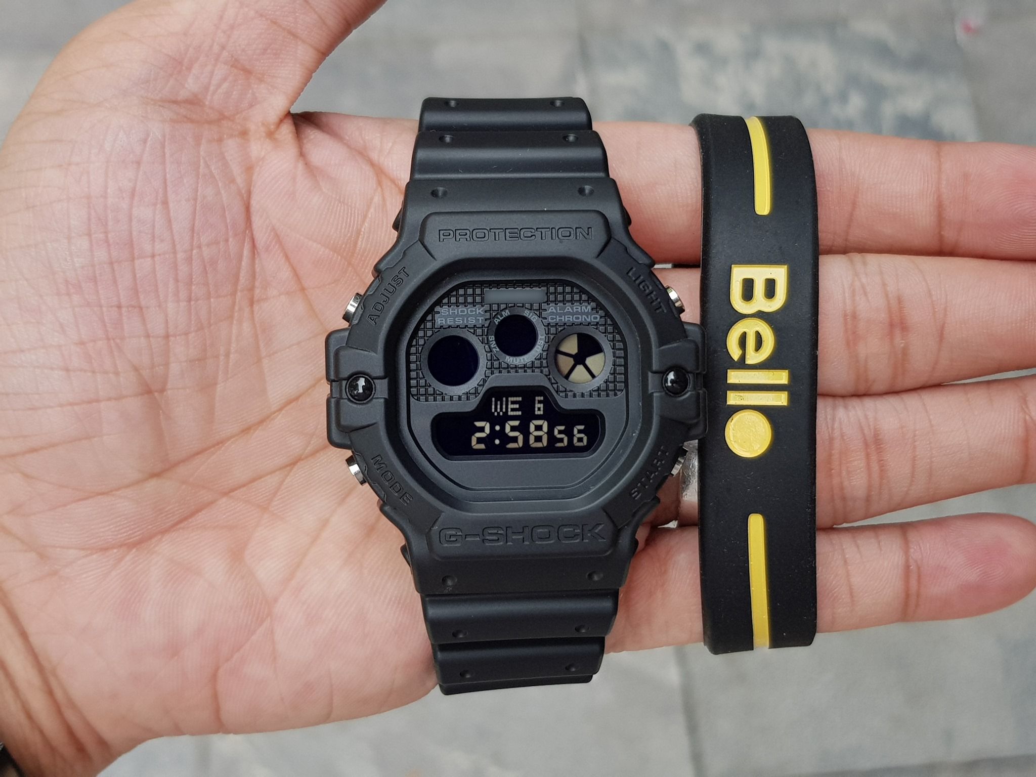 DW-5900BB-1 - Đồng hồ Casio G-Shock chính hãng Bán chạy Màu Đặc Biệt - Giảm 15% VIP