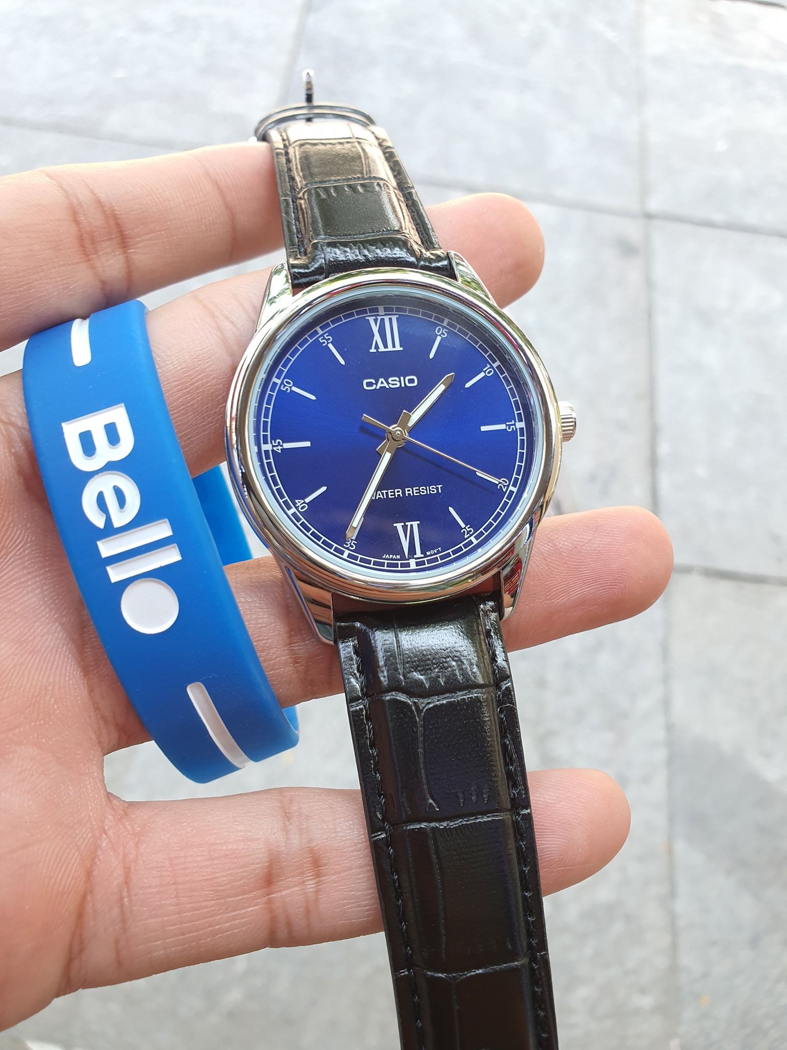 Đồng hồ Casio Nam MTP-V005L-2B chính hãng, giá rẻ, Thay Pin Trọn Đời