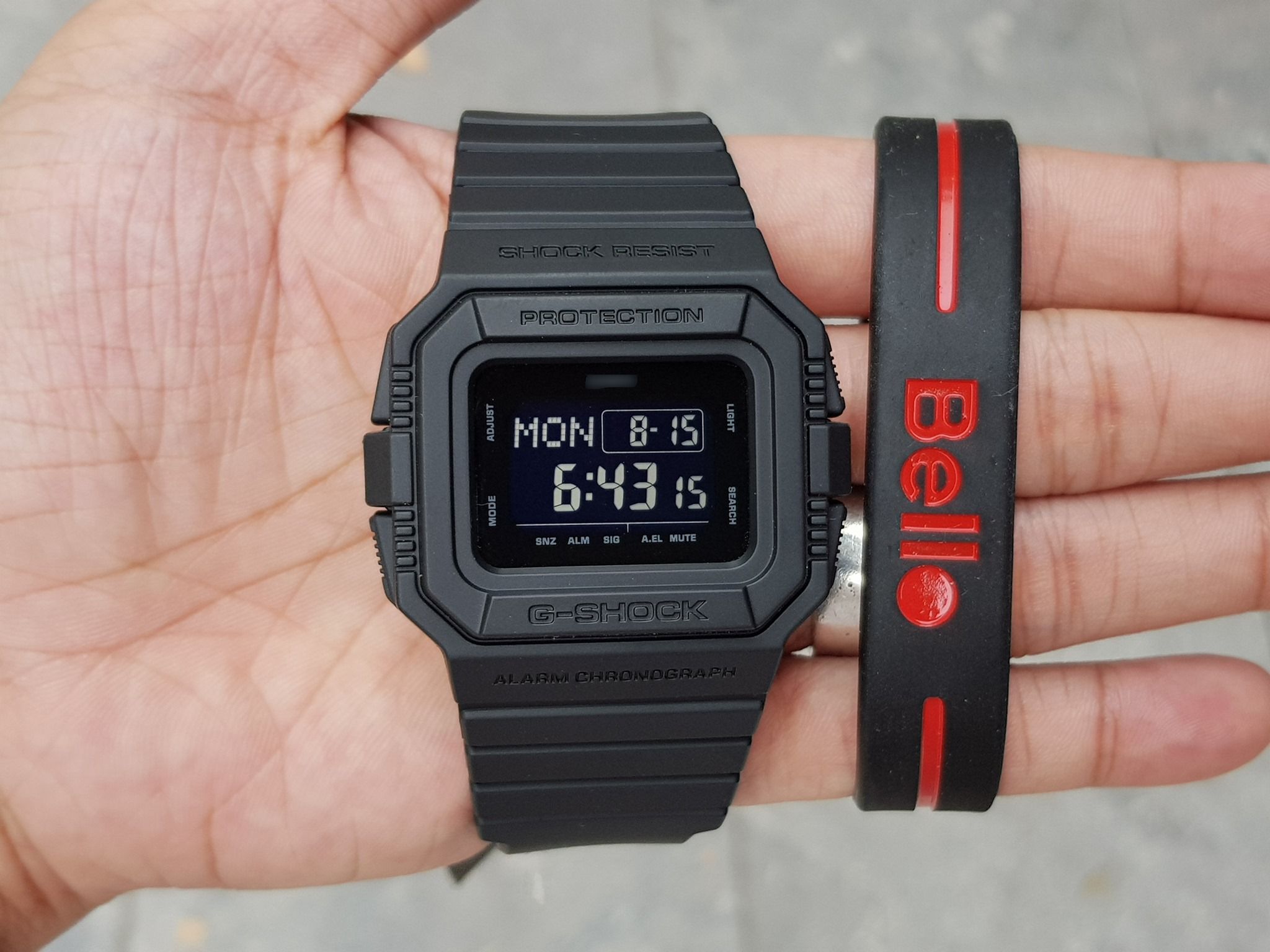 DW-D5500BB-1 - Đồng hồ Casio G-Shock chính hãng Bán chạy Màu Đặc Biệt - Giảm 15% VIP