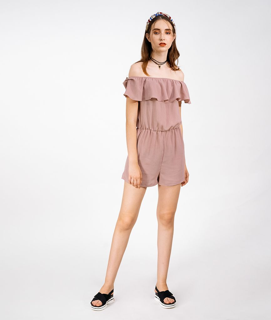 Jumpsuit Ngắn Tuytsi Bẹt Vai