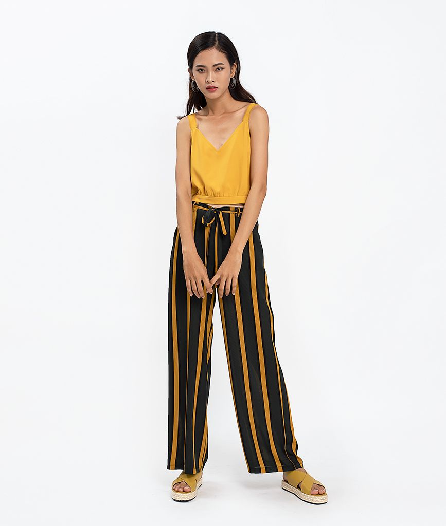 Áo Croptop Dây Tua Rua