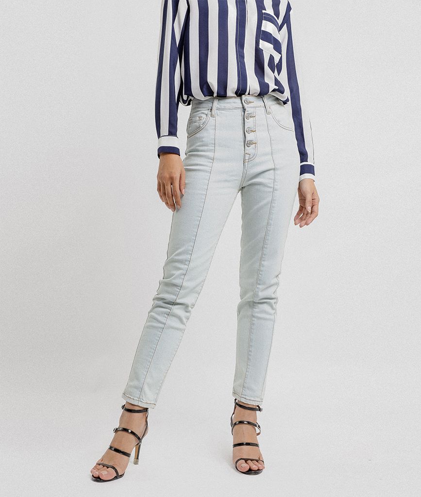 Quần jeans kaki slimboy 4 khuy
