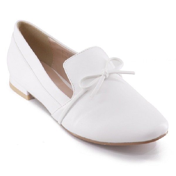 Giày Đi Bộ Nữ Bata Màu White 551-1121