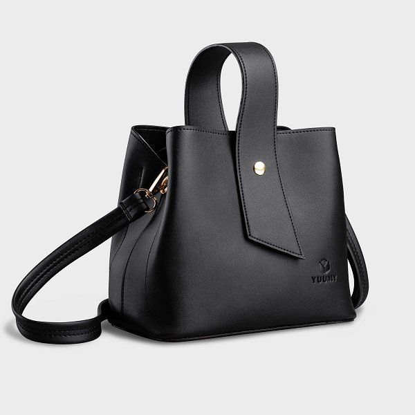 Túi Đeo Chéo Thời Trang Màu Đen Yuumy YN79D (Store 5703)
