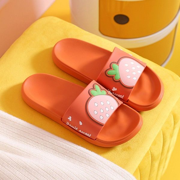 Dép Quai Ngang Trái Dâu Lớn Màu Cam Cát Tường (Store 1001,1003)