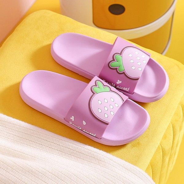 Dép Quai Ngang Trái Dâu Lớn Màu Tím Cát Tường (Store 1001,1003)