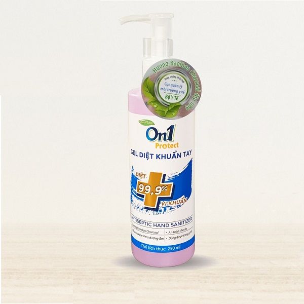 Daiso Gel Rửa Tay Khô Sạch Khuẩn Hương Bamboo Charcoal On1 250ml (Mẫu Mới)