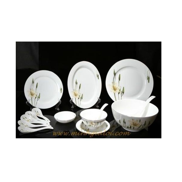 Bộ Bàn Ăn Sứ 28 Món Minh Gia Lợi 28385