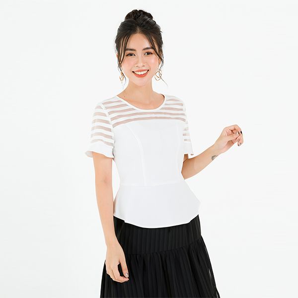 Áo Peplum Phối Ren Ngực Màu Trắng Lamer L61B20Q023-S1500