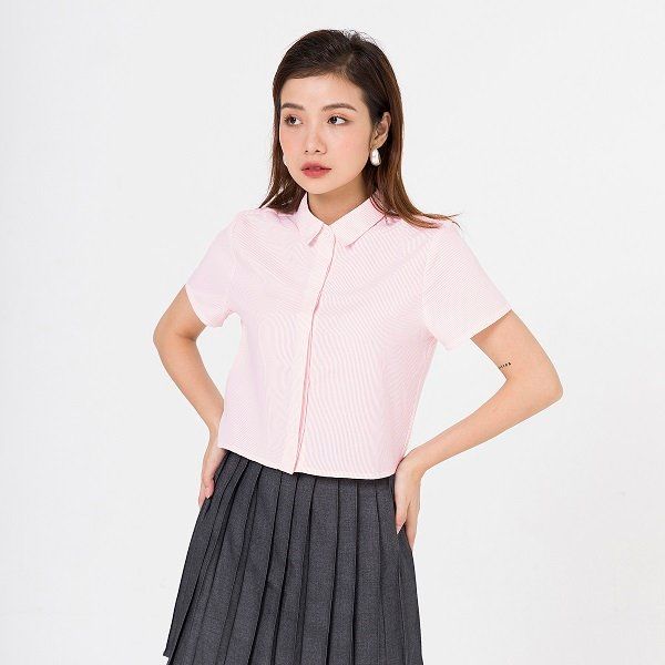 Áo Croptop Cổ Đức Vien Tran Màu Hồng Kẻ Sọc Trắng