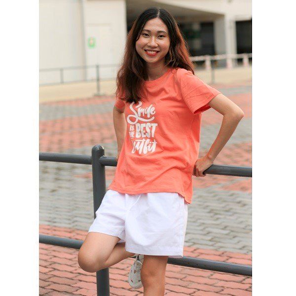 Áo Thun Ngắn Tay In Chữ Smile Is The Best Màu Cam Giorno Mimosa 0720