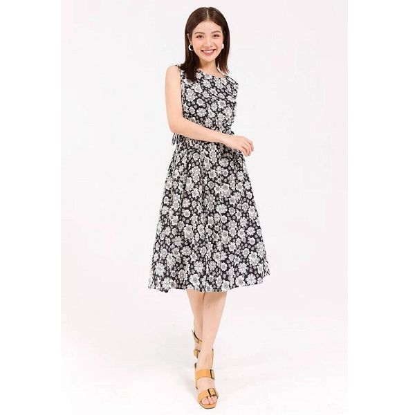 Đầm Sát Nách Rút Eo Màu Đen Vien Tran V63L20H002-F1415