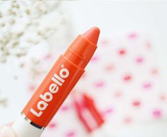 LABELLO - Son dưỡng môi màu Cam san hô - Labello Coral Crush