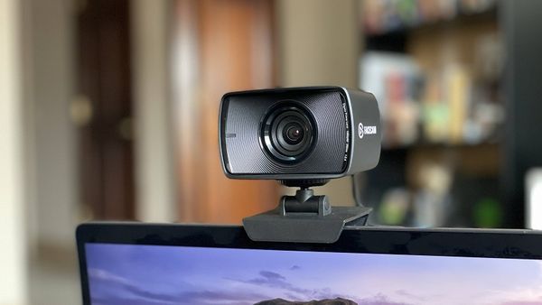 Elgato Facecam Premium 1080p60 | Chuyên cho Streamer