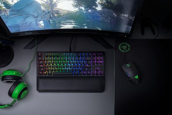 Bàn phím Razer BlackWidow Tournament Edition Chroma V2