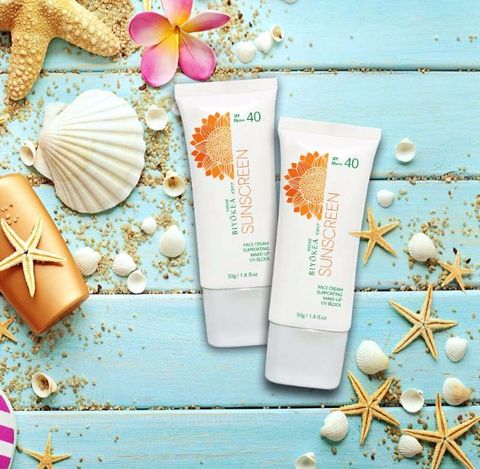 Kem chống nắng SPF 40 Hỗ Trợ trang điểm