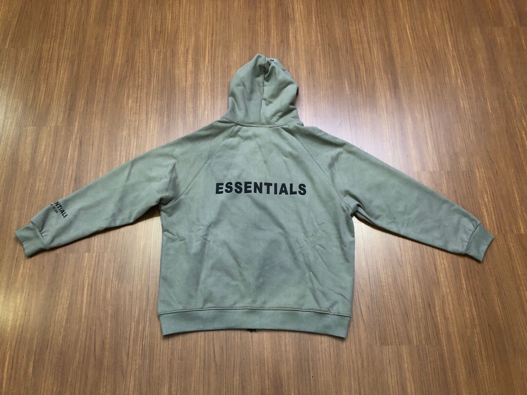 Jacket có mũ