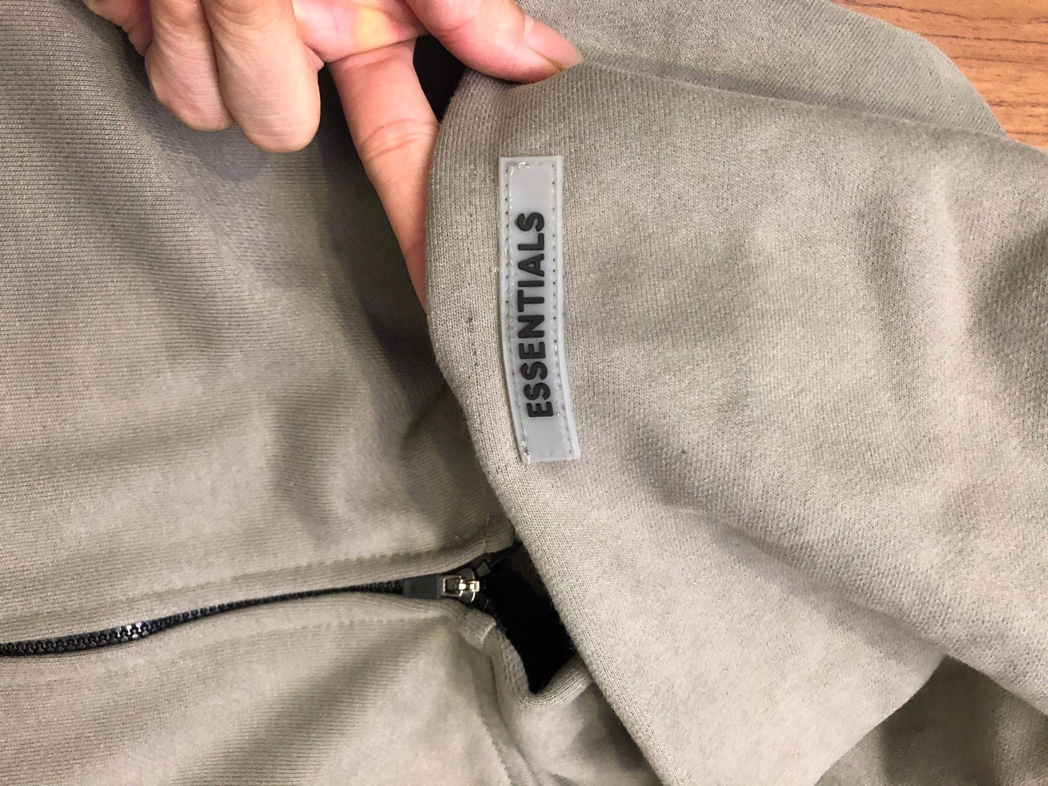 Jacket có mũ