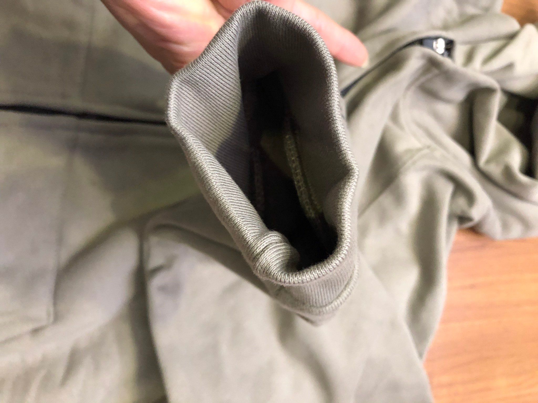 Jacket có mũ