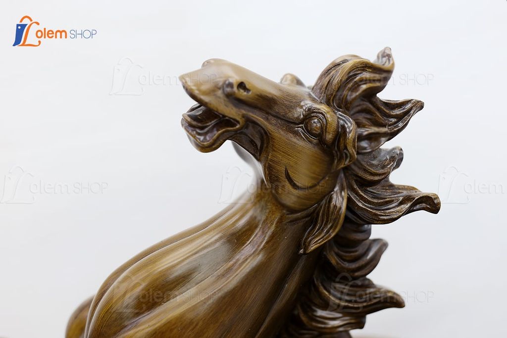Tượng phong thủy Ngựa phi nước Đại – Biểu tượng của sự thành công thăng tiến (66 x 30 x 66cm)