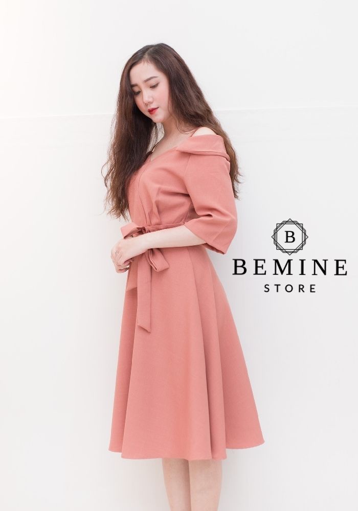 M467 - Đầm 2 dây bẹt vai cột eo- Ruốc