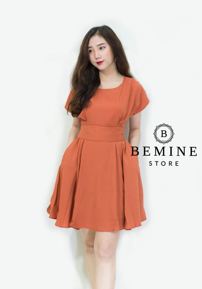 M532 - Đầm xếp ly eo tay cánh dơi - Gạch
