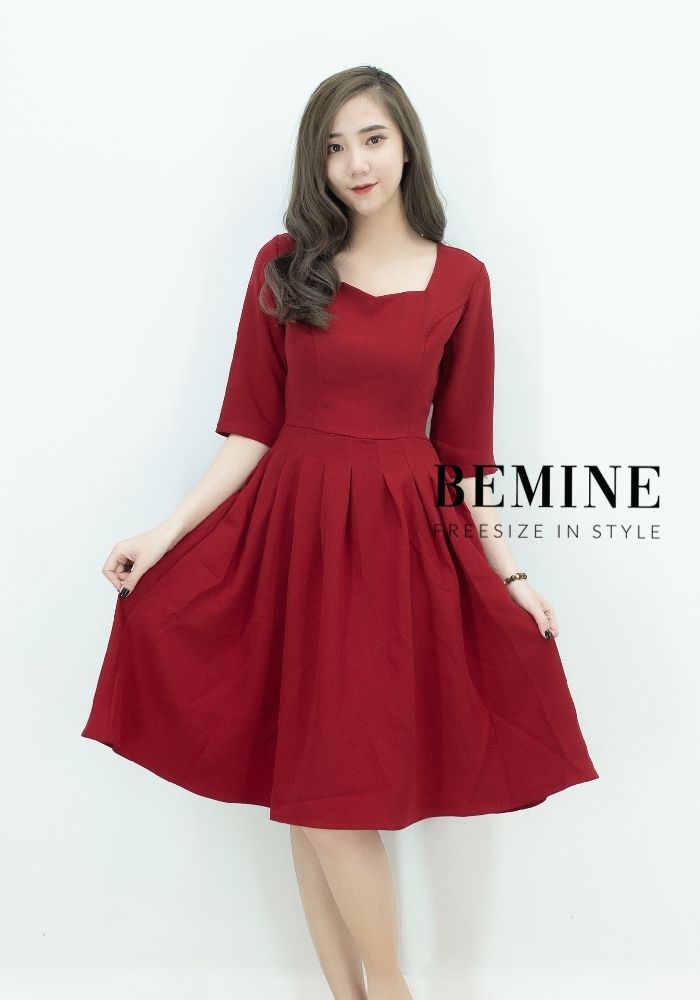M666 - Đầm tuyết mưa xếp ly tùng - Đỏ