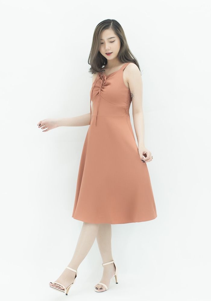 M733 - Đầm 2 dây rút ngực