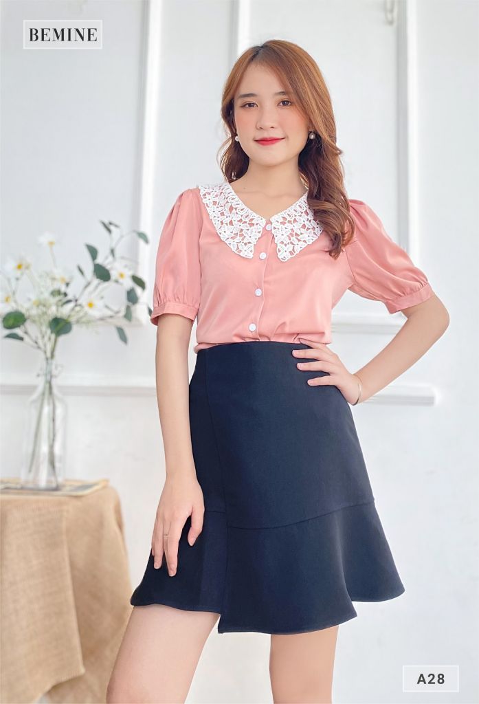 A28HONG - Áo cổ ren nút dọc