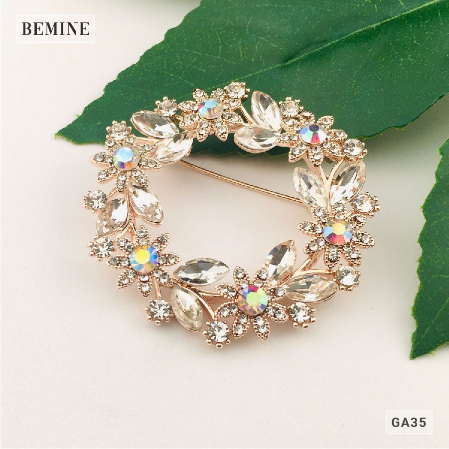 GA35 - Gài áo thời trang