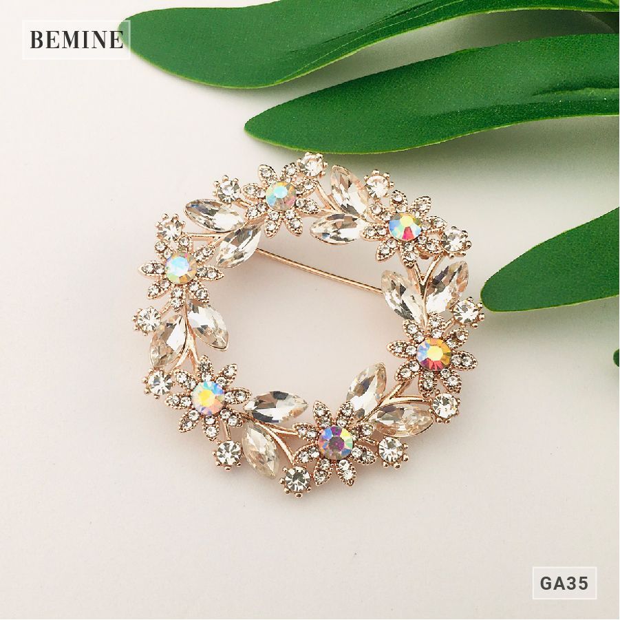 GA35 - Gài áo thời trang
