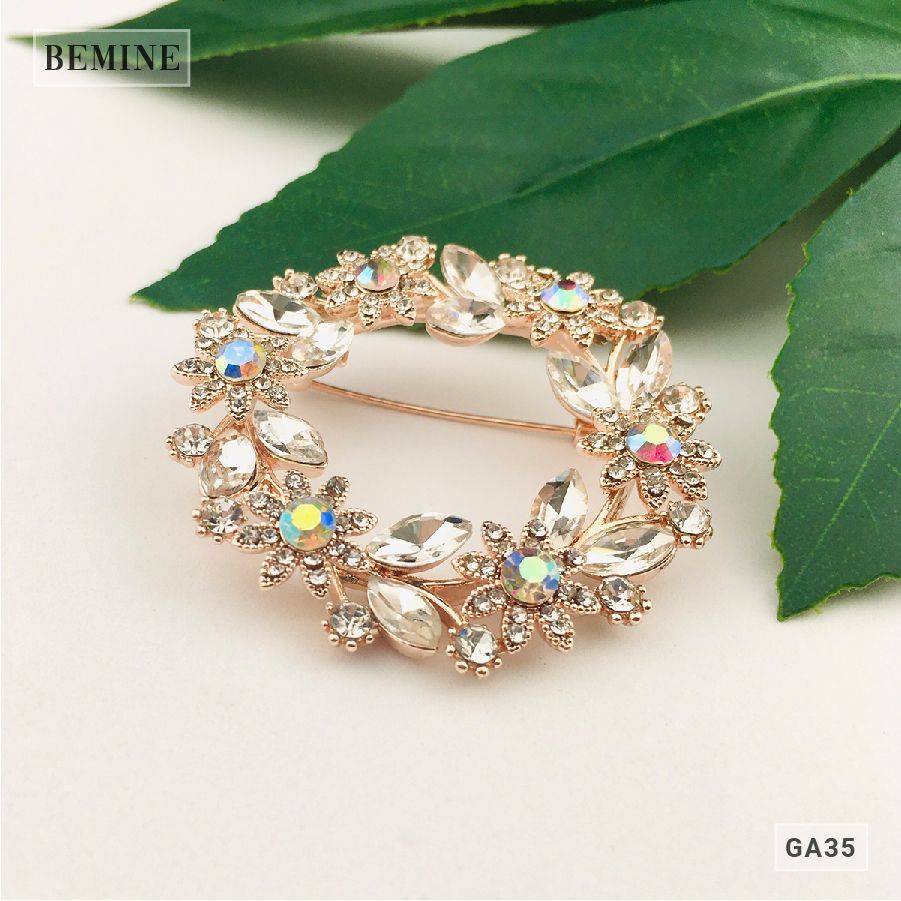 GA35 - Gài áo thời trang