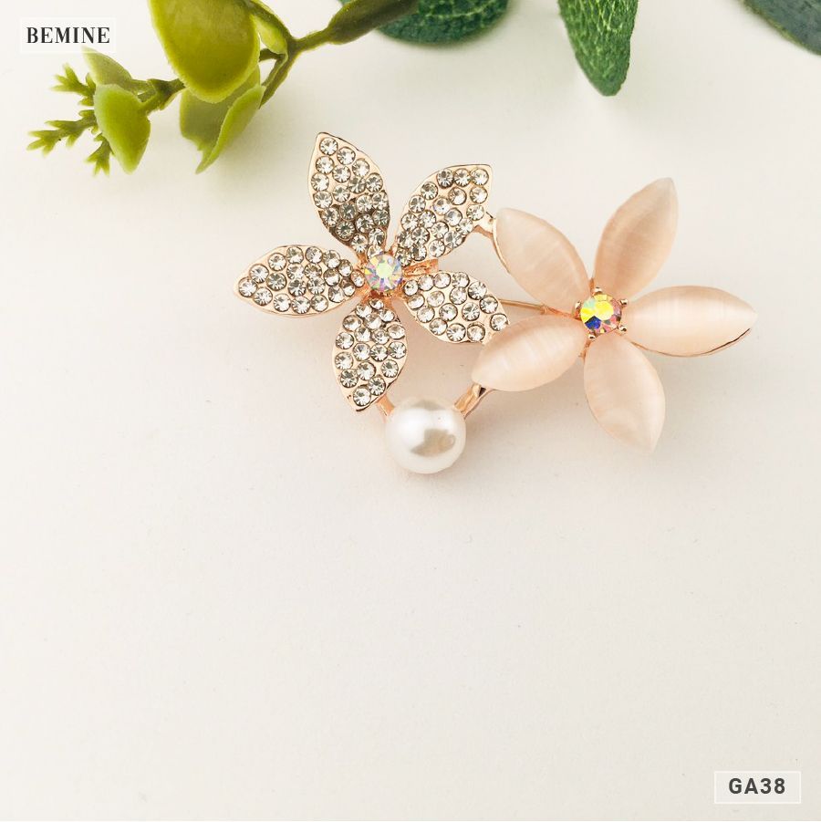 GA38 - Gài áo thời trang