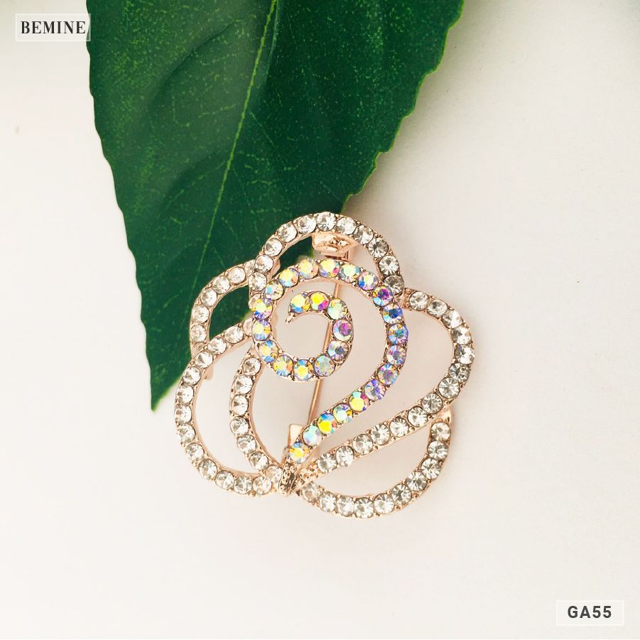 GA55 - Gài áo thời trang