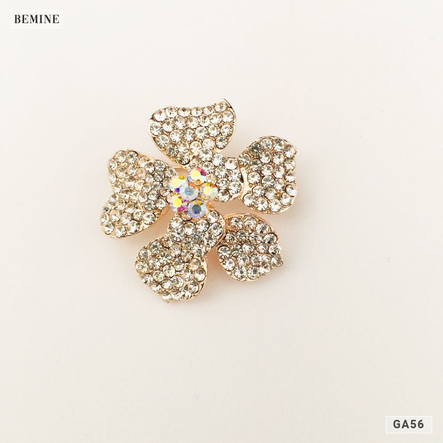 GA56 - Gài áo thời trang
