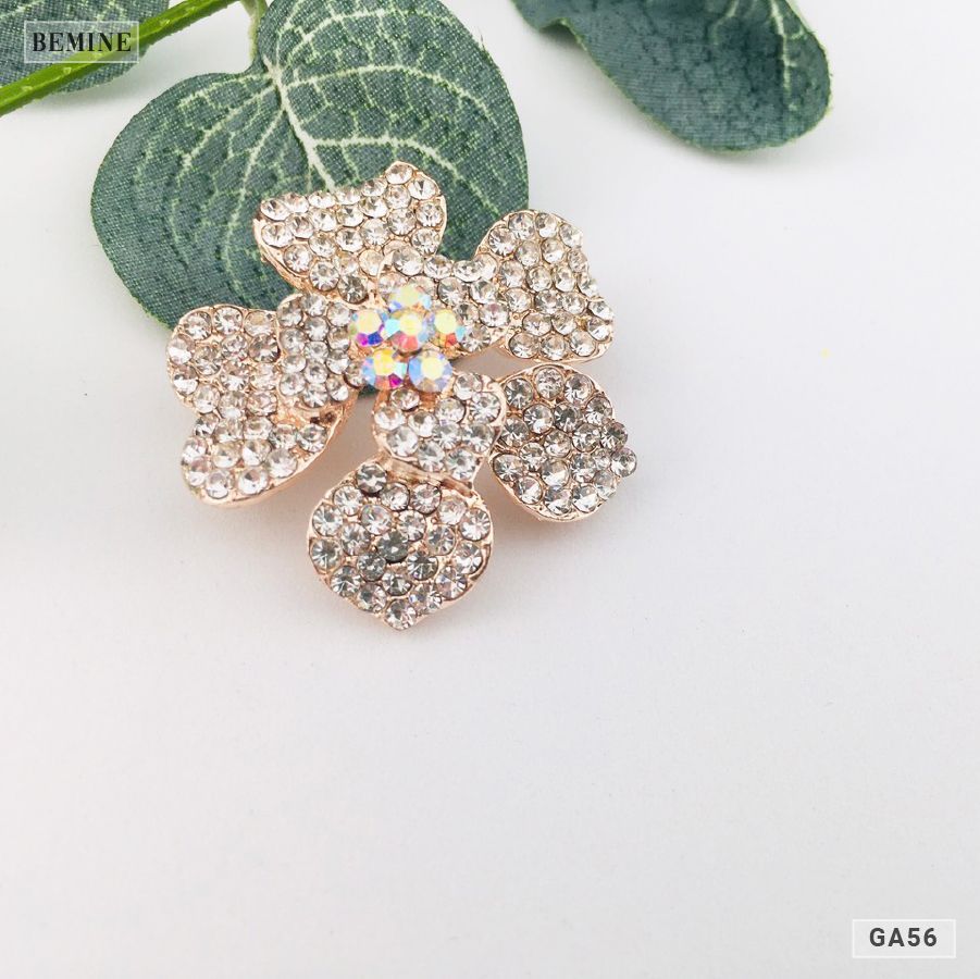 GA56 - Gài áo thời trang